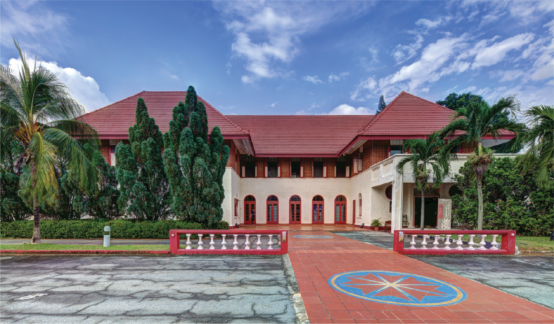 Photo of Canberra House
